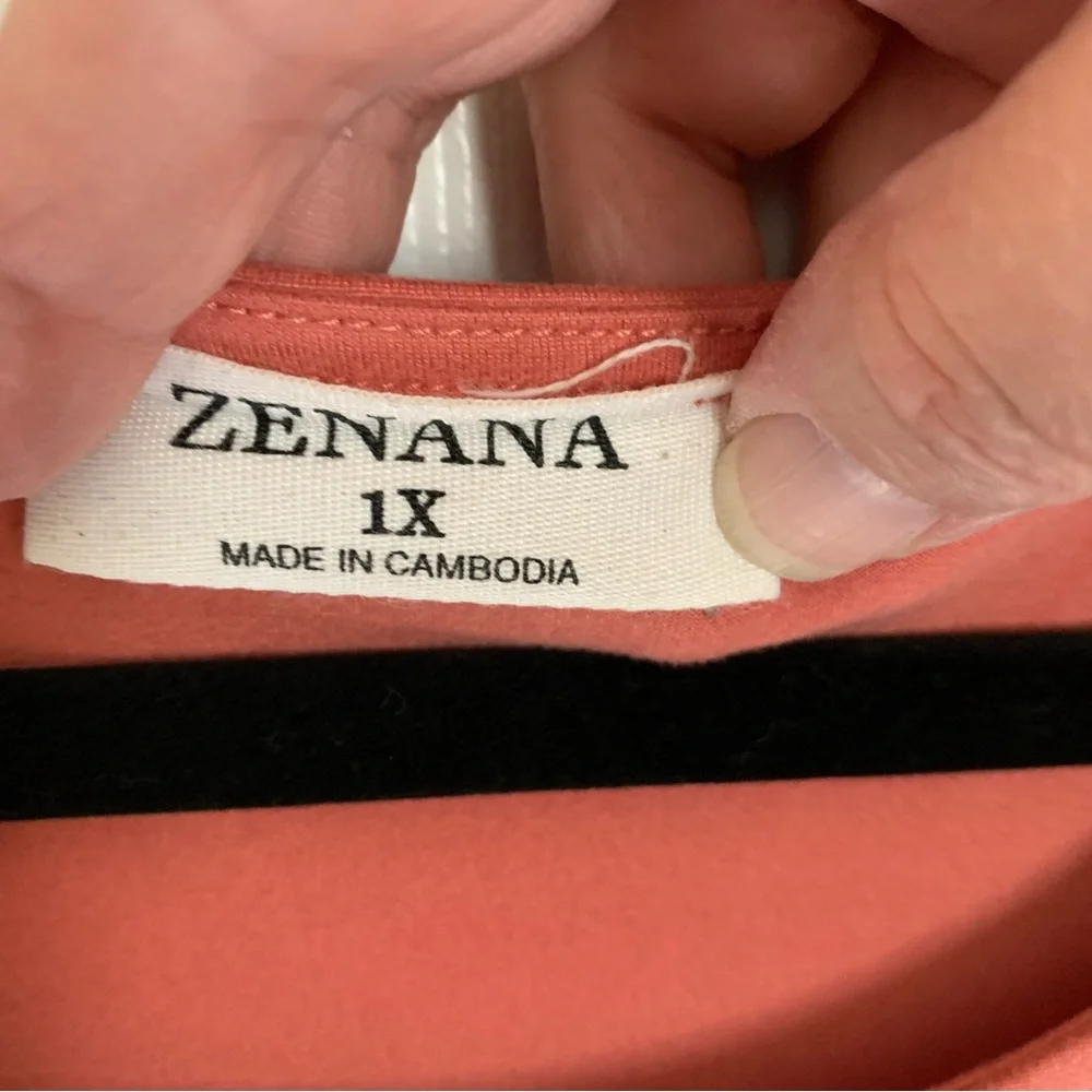 Zenana 1x sleeveless tunic top. PTP 24” length front 30” back 33” - Picture 3 of 5